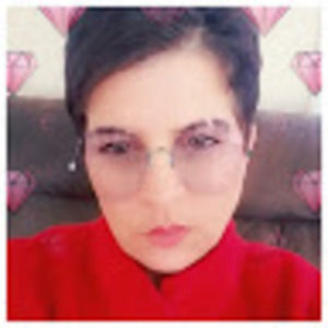 Meet your Posher, Lori